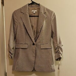 Bar III Women's Plaid Blazer in Black and Cream